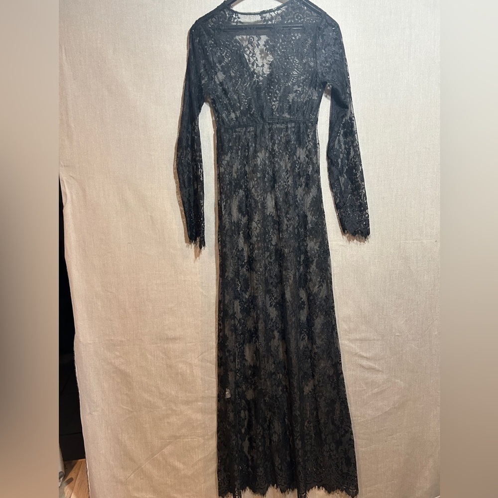 Lace long dress size 4/6 - Picture 2 of 6